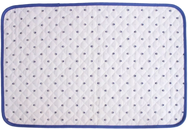 Provence quilted Placemat (Calissons. white x blue)